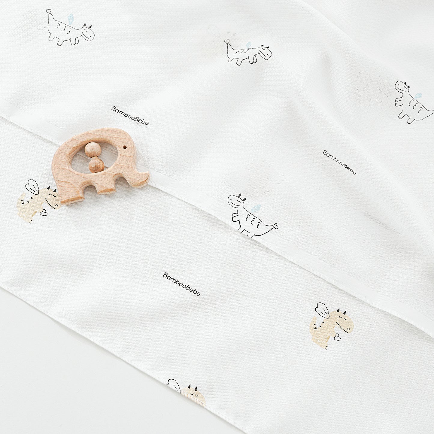 BambooBebe Signature Swaddle / Bath Towel Set